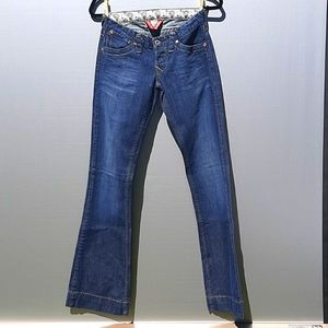 Lucky Jeans